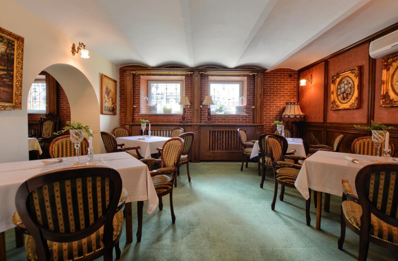 Hotel Jagielloński Sanok Eksteriør bilde