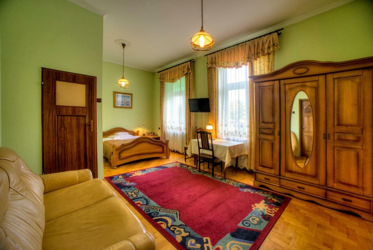 Hotel Jagielloński Sanok Eksteriør bilde